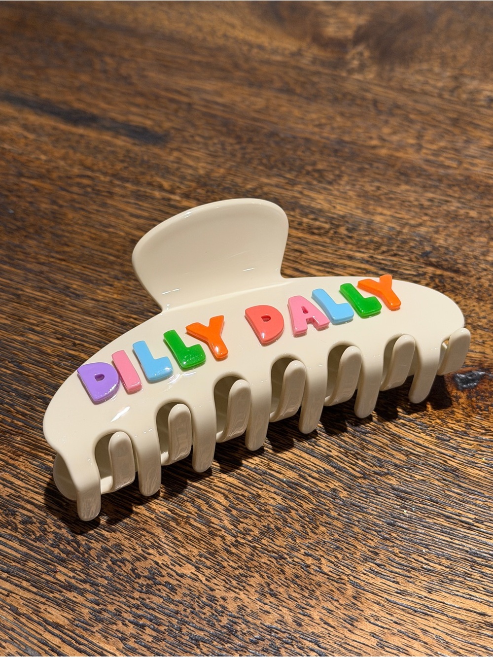 Dilly Dally/Mother Cream Hair Claw Clip